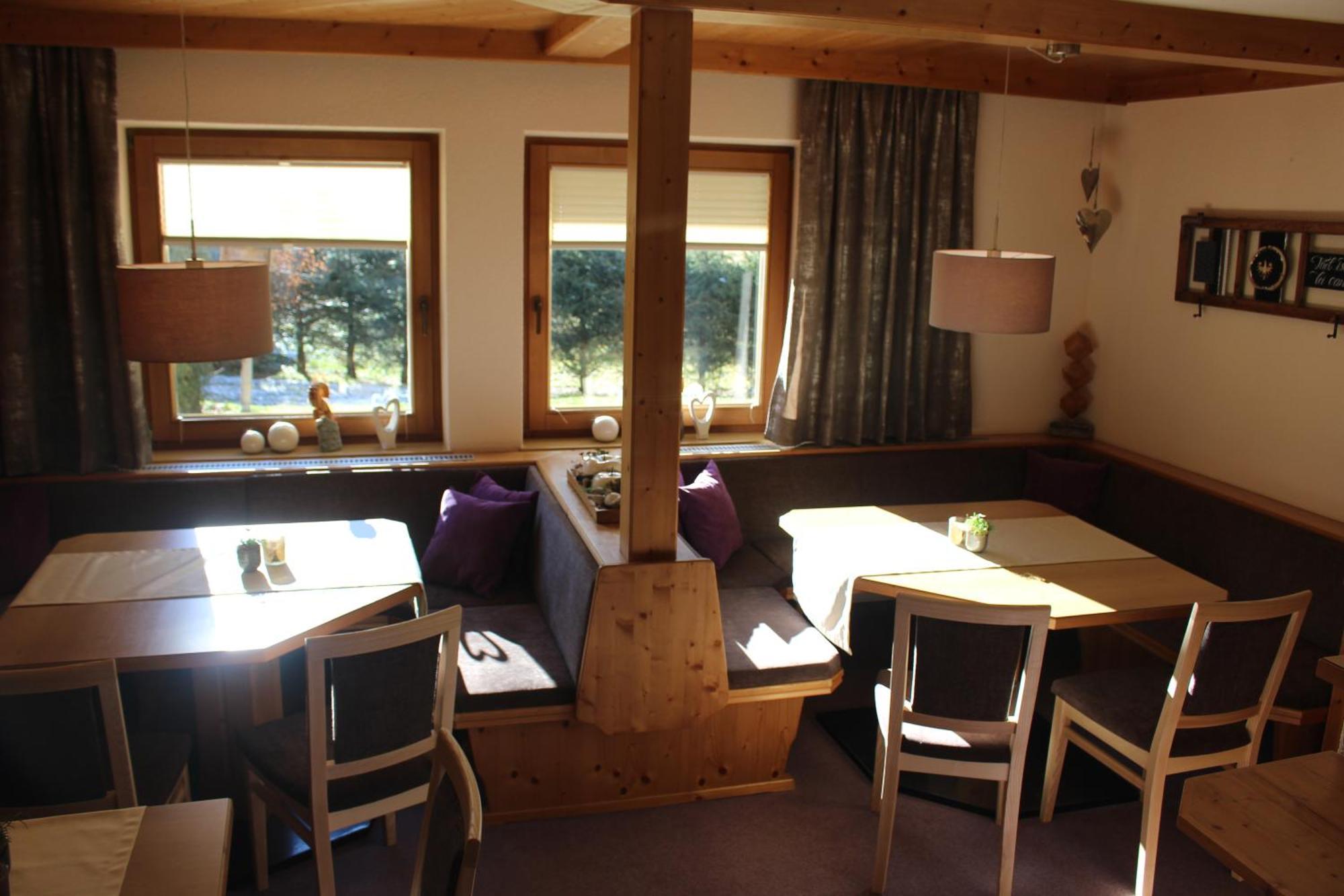 Haus Astoria Apartamento Sankt Leonhard im Pitztal Exterior foto